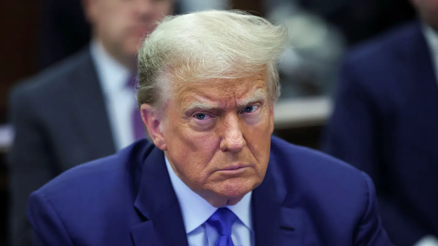 En anklager udpeget af præsident Donald Trumps administration i USA møder nu kritik fra våbenlobbyen.