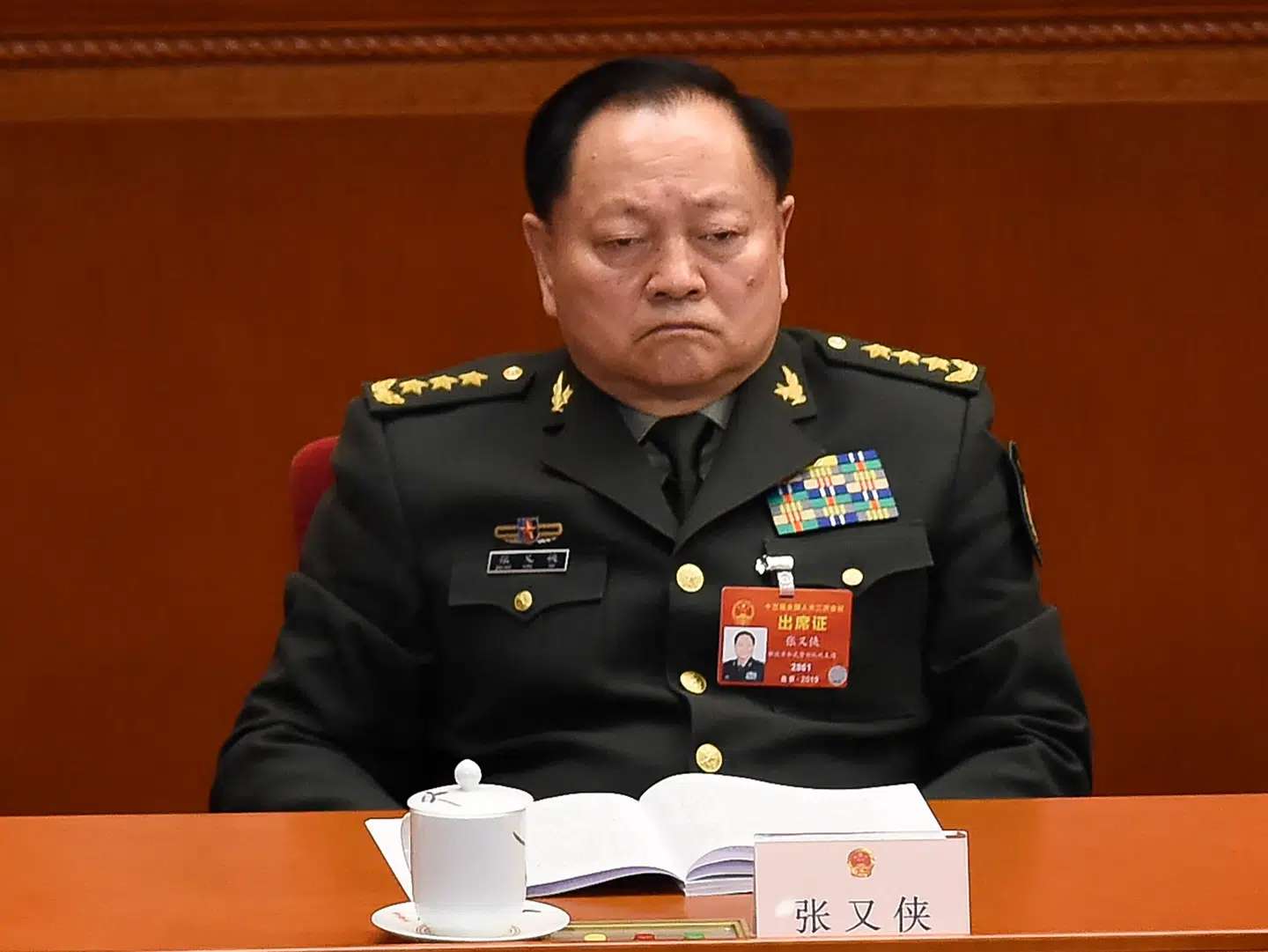 Den centrale militærkommission – ofte forkortet CAC på engelsk – leder Kinas militær og er et af landets mest magtfulde organer. Zhang Youxia var viceformand. Nu er han fortid.