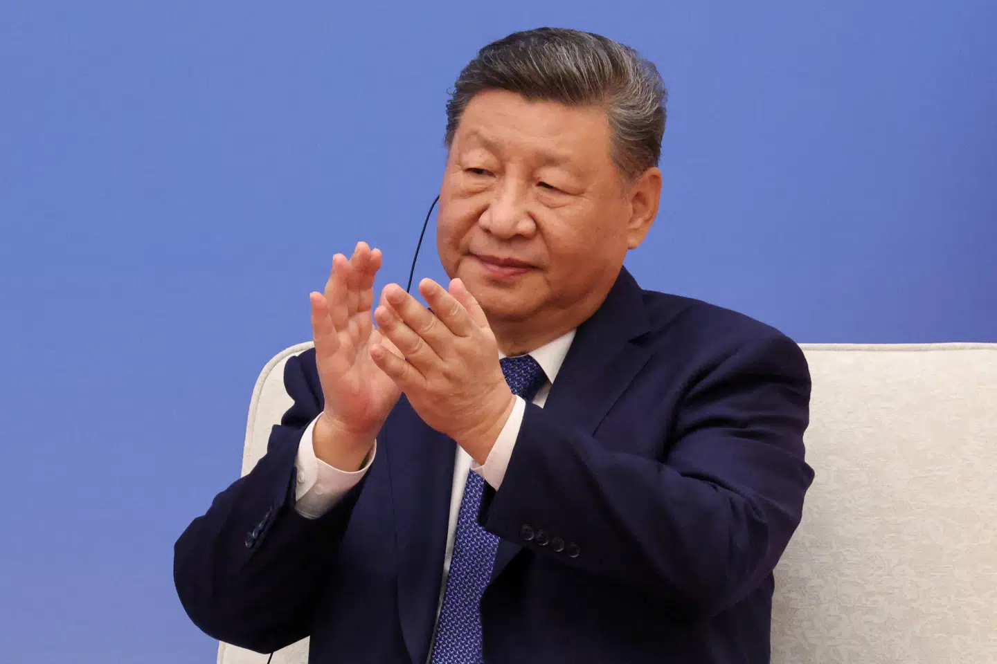 Kinas præsident, Xi Jinping, har meget at klappe af. Men bagsiden af Kinas imponerende resultater er en dyb krise.