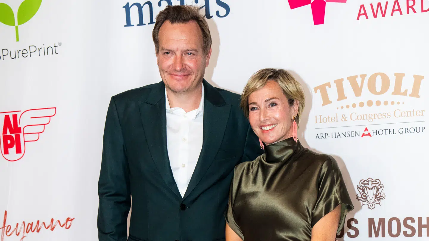 Rasmus Tantholdt og Natasja Crone på den røde løber ved Danish Beauty Awards i april.