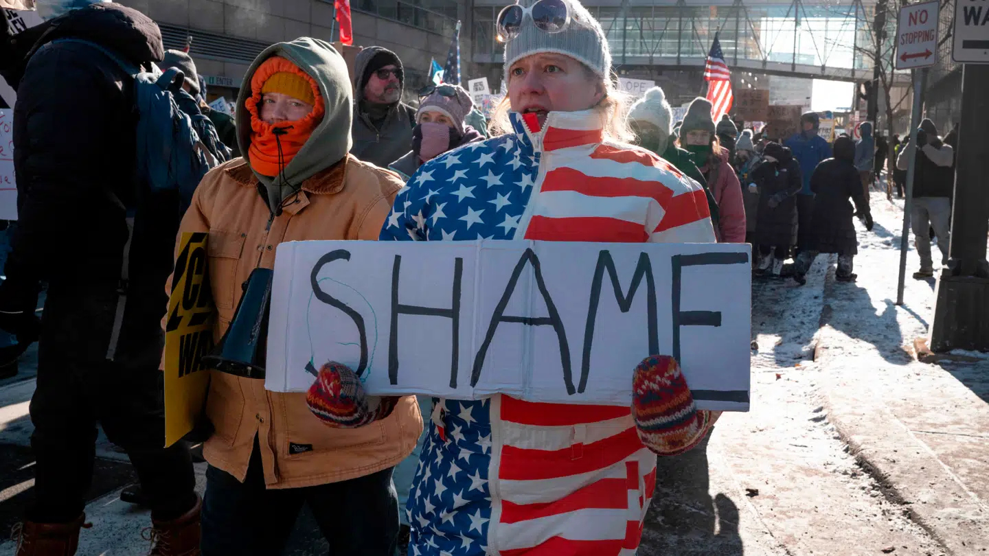 Søndag var demonstranter på gaden i Minneapolis for at vise deres utilfredshed med ICE.