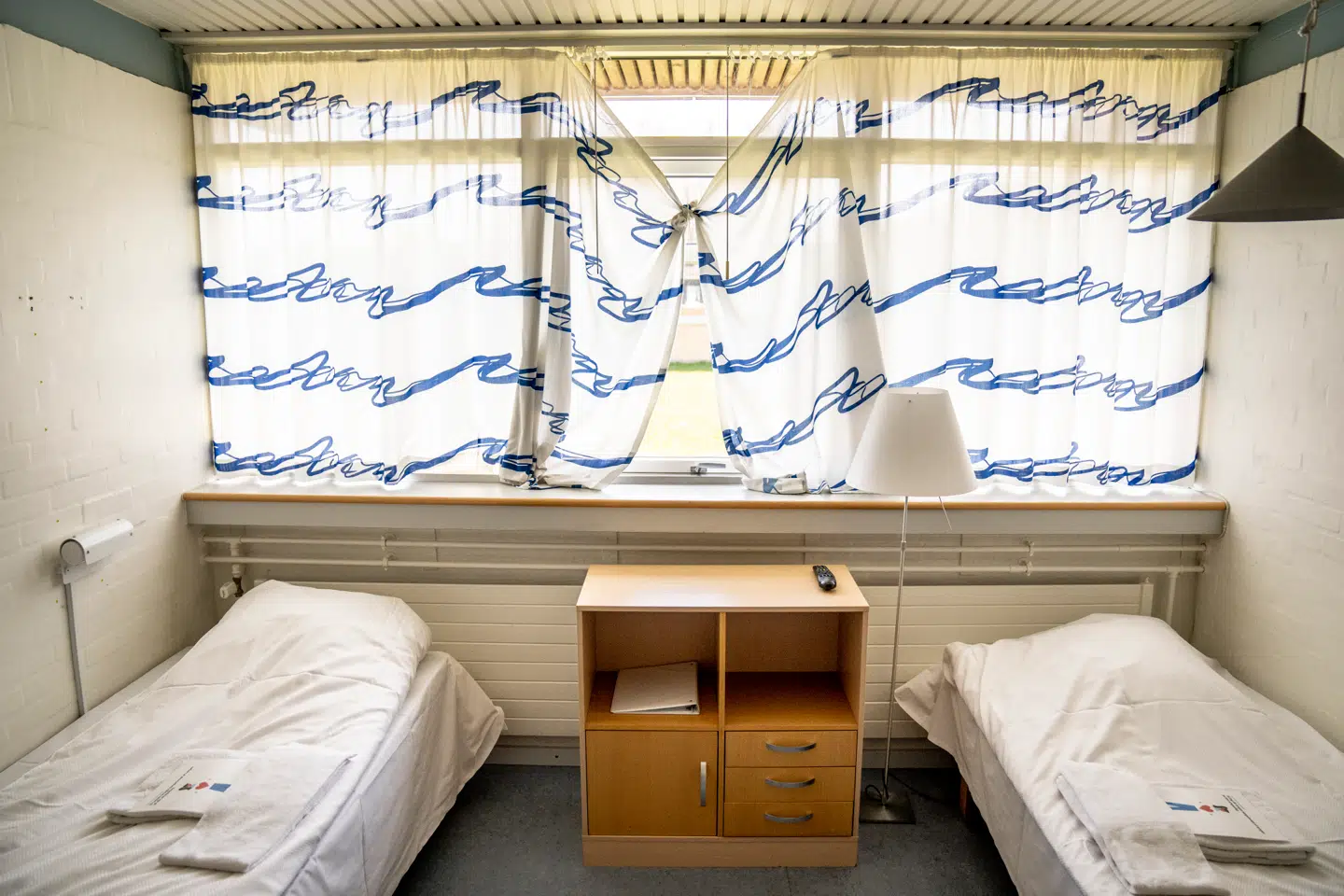 Sådanne værelser som disse kan soldaterne leje på Garderkasernen i Høvelte.