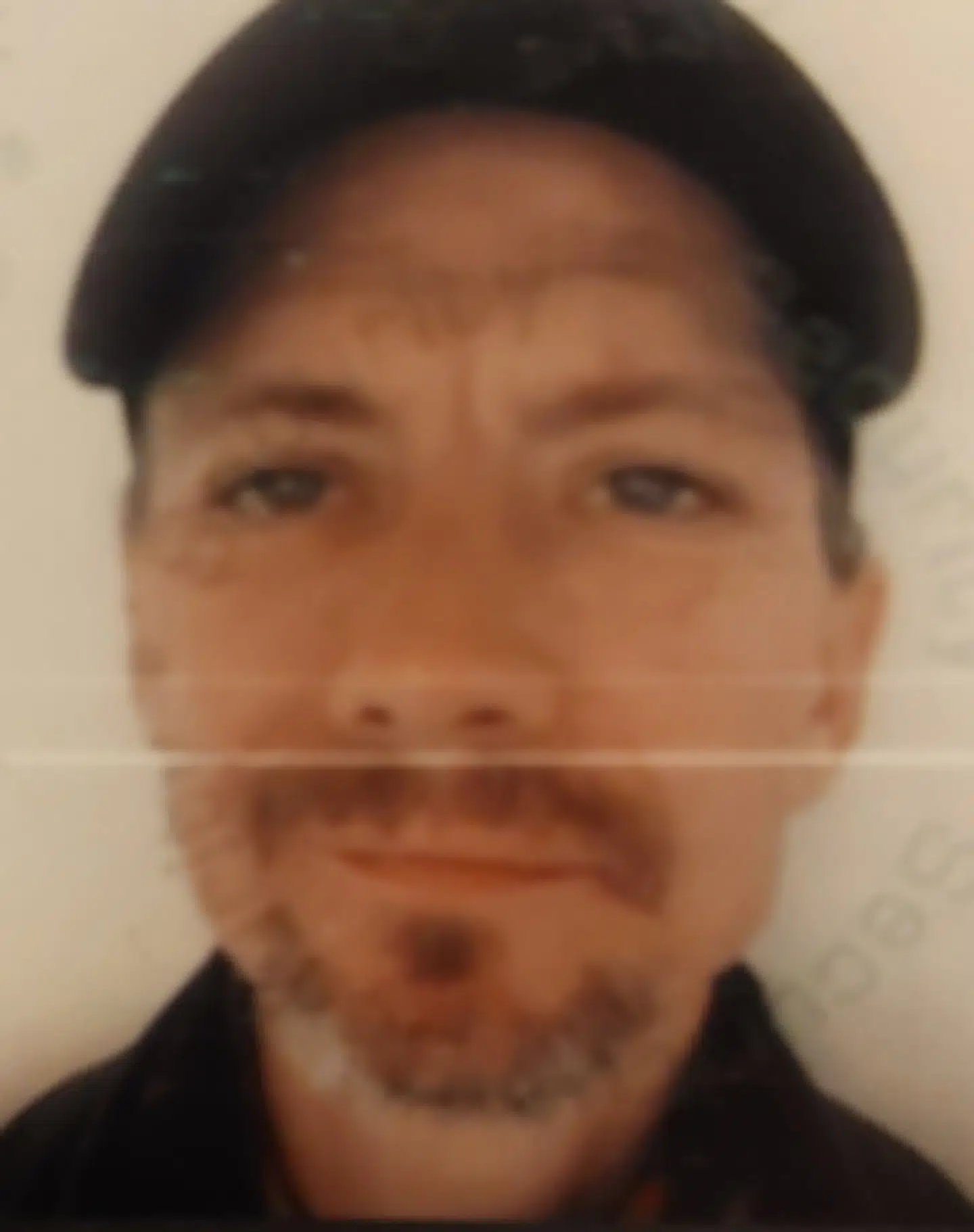 Det er denne mand som Syd- og Sønderjyllands Politi efterlyser.