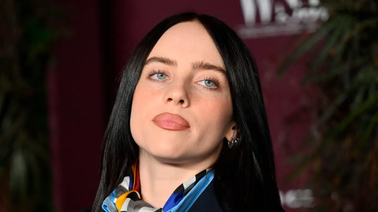 Billie Eilish er en af de øvrige kendisser, der nu opfordrer til handling efter de omdiskuterede skuddrab.