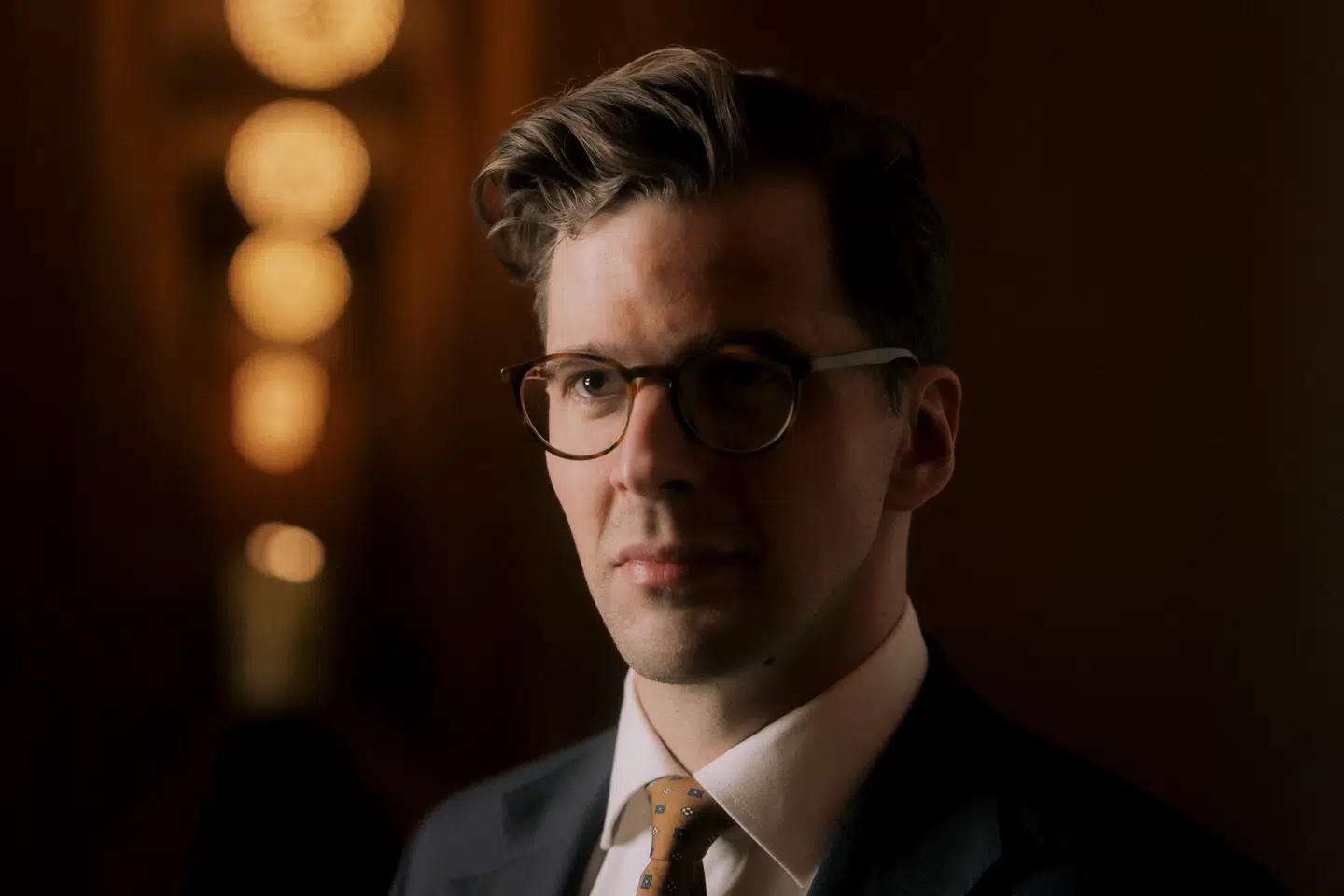 Alex Vanopslagh, partileder for Liberal Alliance, mener, at regeringen, SF og Enhedslisten forsøger at »gøre deres hoser grønne hos de studerende« forud for folketingsvalget.