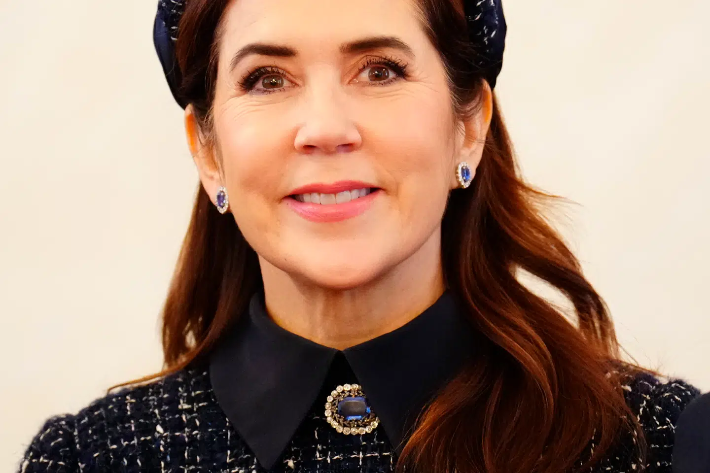 Dronning Marys broche gemmer på en unik historie.