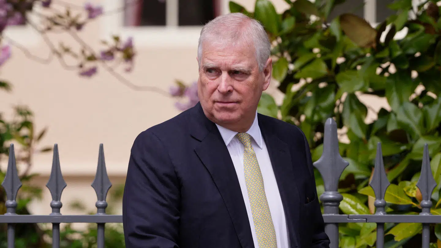 Andrew Mountbatten-Windsor er i gang med at flytte ud af sin royale bolig gennem mere end 20 år.