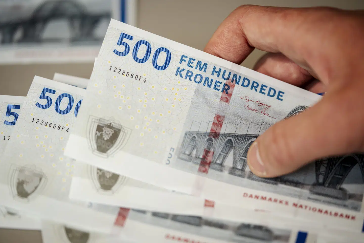 Tusindvis af danskere står registreret i RKI, fordi de ikke har betalt deres regninger. Men antallet falder. (Arkivfoto).