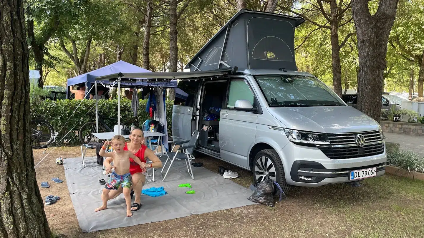 Familien har både været i udlandet og rundt i det danske land med deres tidligere autocamper. Det drømte de om at gøre igen.