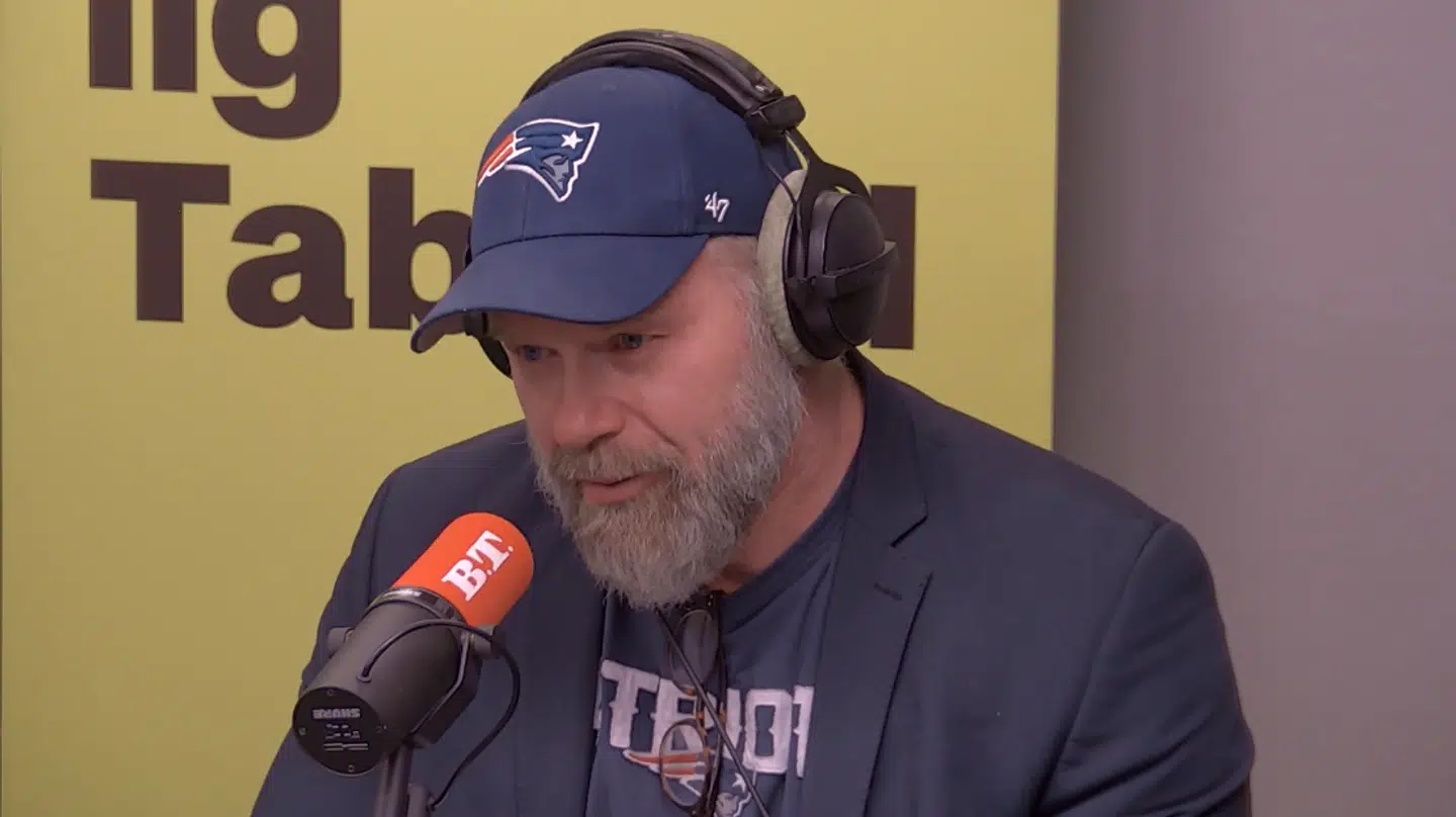 Iranske Azadeh er gæst i onsdagens afsnit af B.T.s debatpodcast, Borgerlig Tabloid. B.T. vælger ikke at bringe billeder af hende eller handes efternavn af hensyn til hendes egen og hendes families sikkerhed.