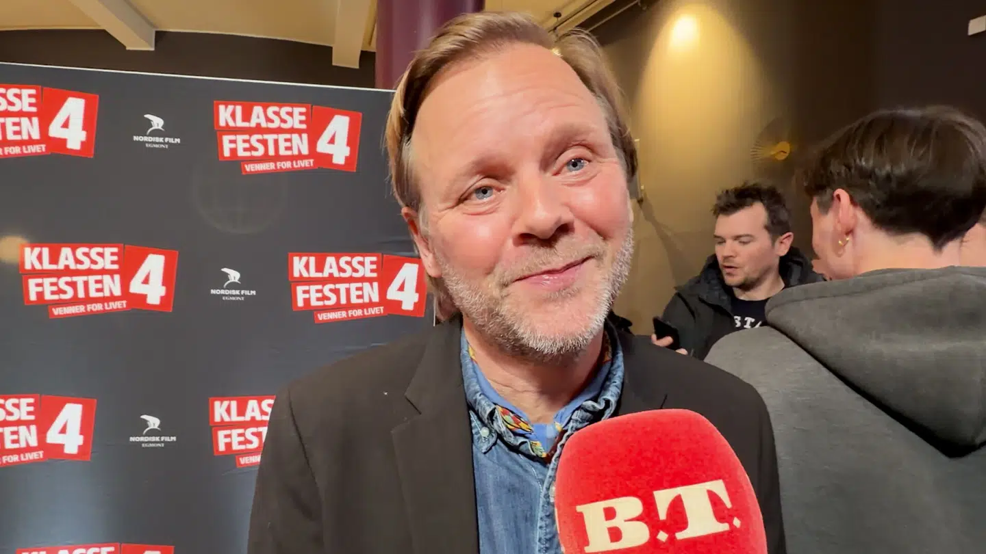 B.T. fangede onsdag aften Tomas Villum Jensen på den røde løber til 'Klassefesten 4'.