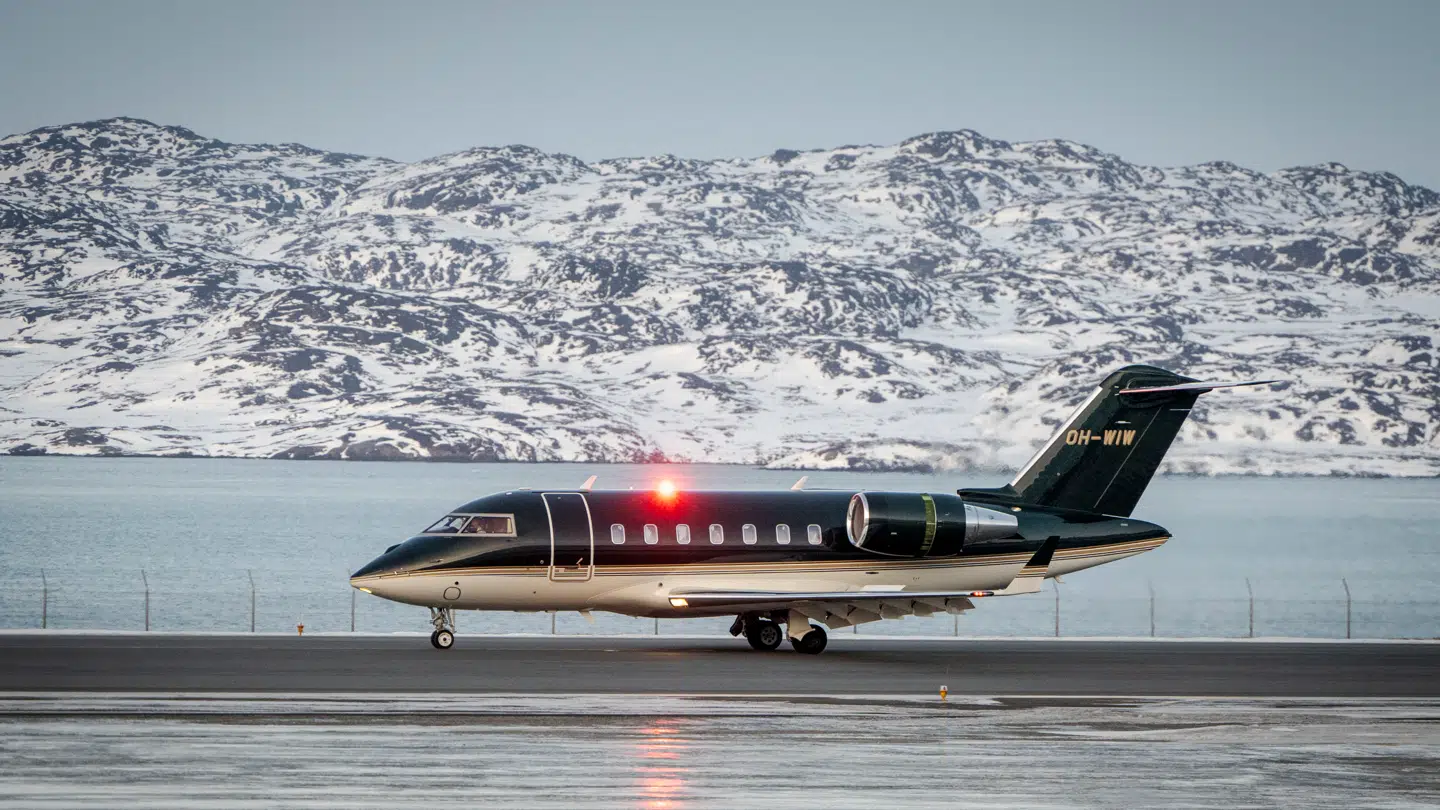 Flyet med statsminister Mette Frederiksen ombord, da det landede i fredags.