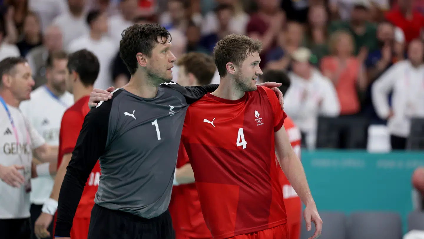 Niklas og Magnus Landin efter OL-triumfen i 2024.