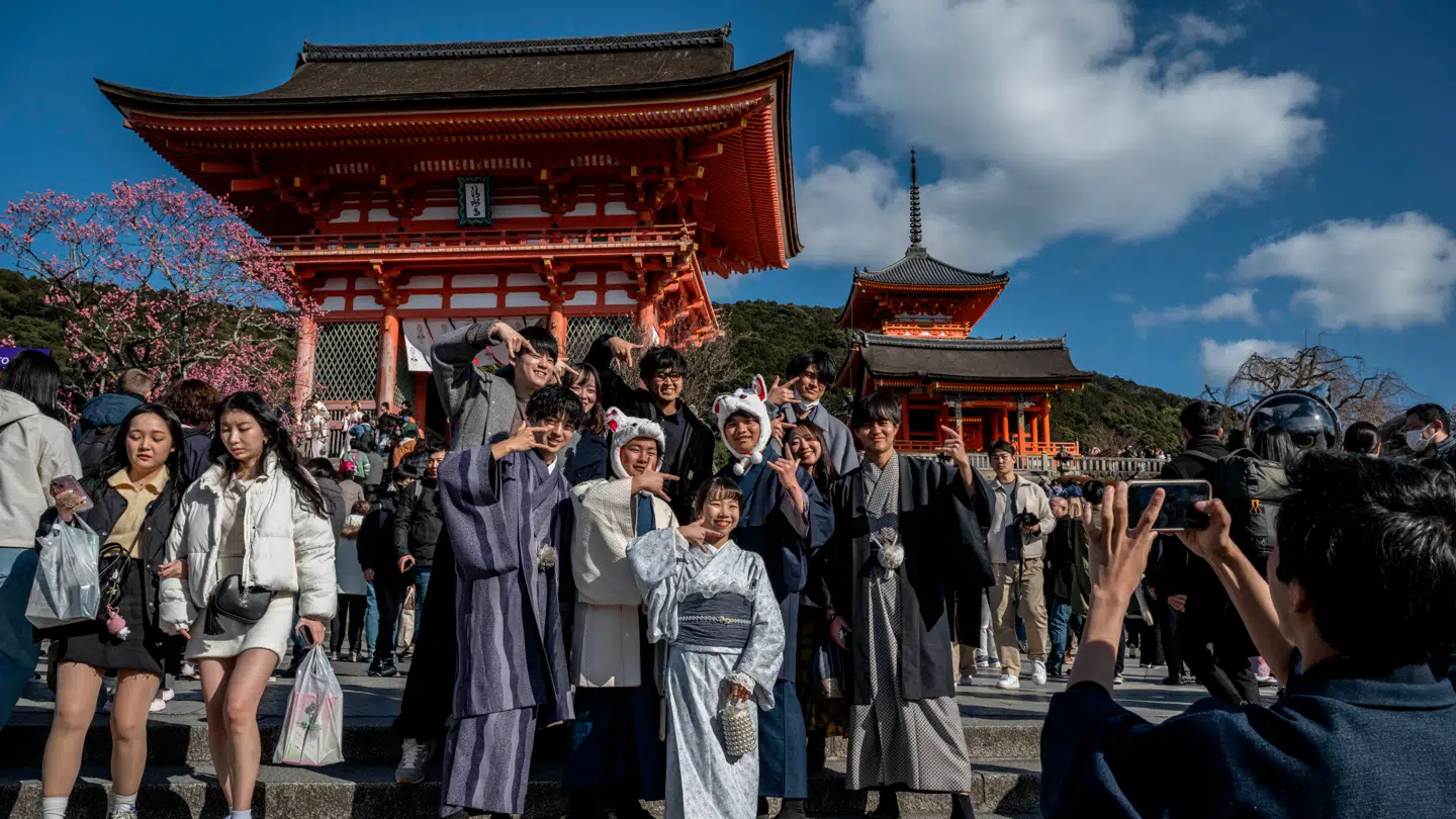 Byerne Tokyo, Kyoto og Osaka er populære blandt nordiske turister.