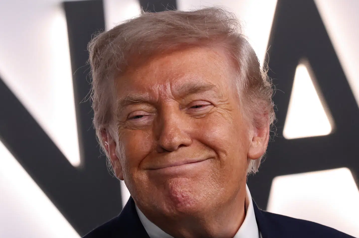 Donald Trump sagsøger nu det amerikanske finansministerium og skattemyndigheden IRS for ti milliarder dollar.