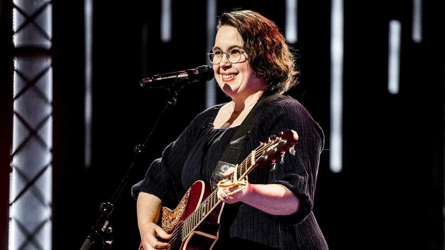 Sangeren Emelie er et af denne uges højdepunkter.