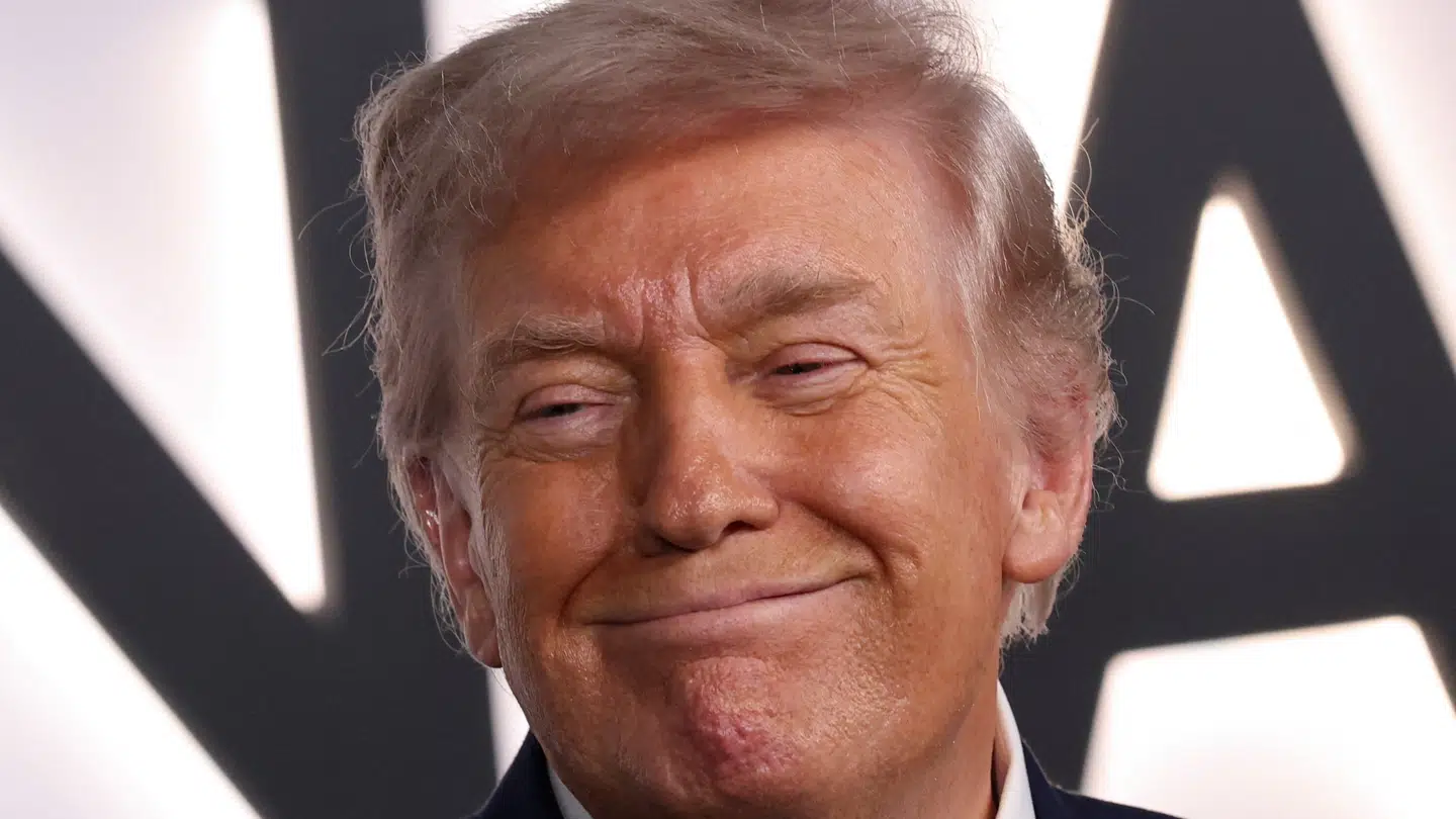 Den amerikanske præsident Donald Trump kan stadig grine. For (næsten) lige meget, hvad han gør, så er de europæiske lande afhængige af hans og USA's mægtige militær.