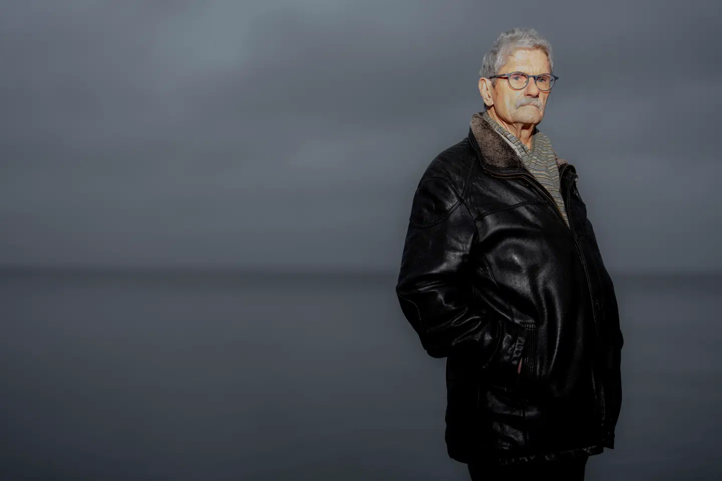 Den tidligere socialdemokratiske finansminister Mogens Lykketoft blev i 2020 udnævnt til bestyrelsesformand for Energinet for at holde styr på Danmarks elmotorveje. I stedet er hans ledelse af Energinet blevet en flaskehals for den grønne omstilling, hvor virksomheder nu må stille sig i kø for at få strøm.