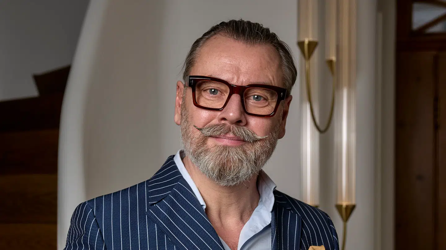 Lars Elbæk har lagt sit liv markant om.