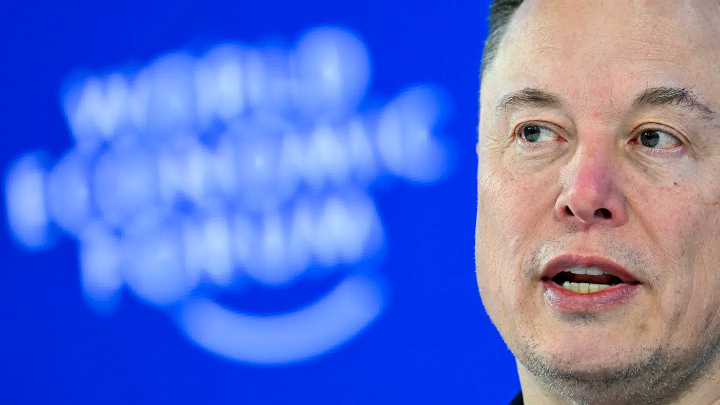 Tech-milliardæren Elon Musk er nævnt i nye dokumenter vedrørende den afdøde seksualforbryder Jeffrey Epstein. Det viser sig, at de to mailede sammen om et besøg på Epsteins ø.