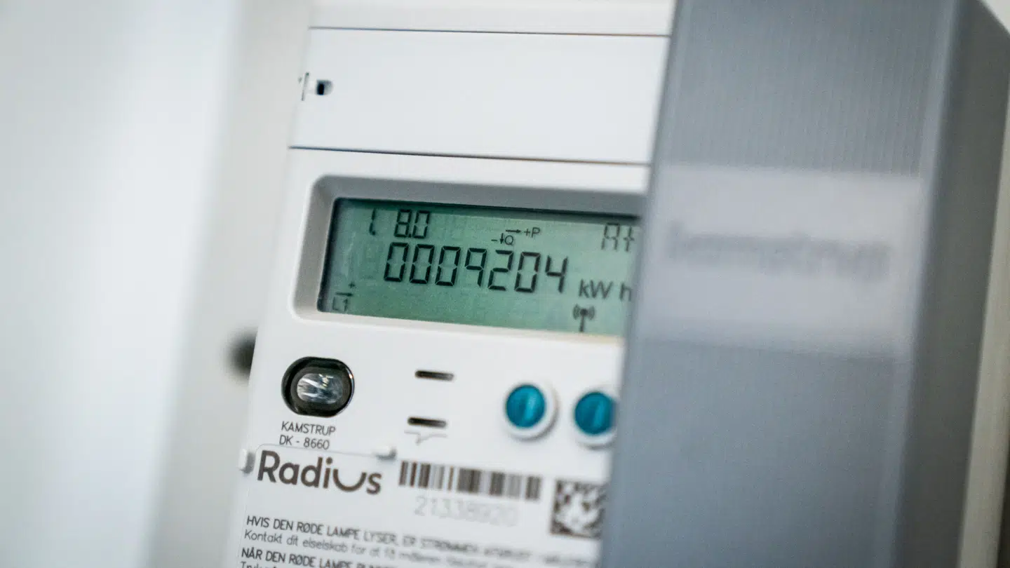 Elpriserne ligger i januar på det højeste niveau i næsten et år.