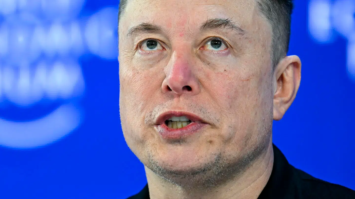 Elon Musk optræder i de seneste Epstein-dokumenter.
