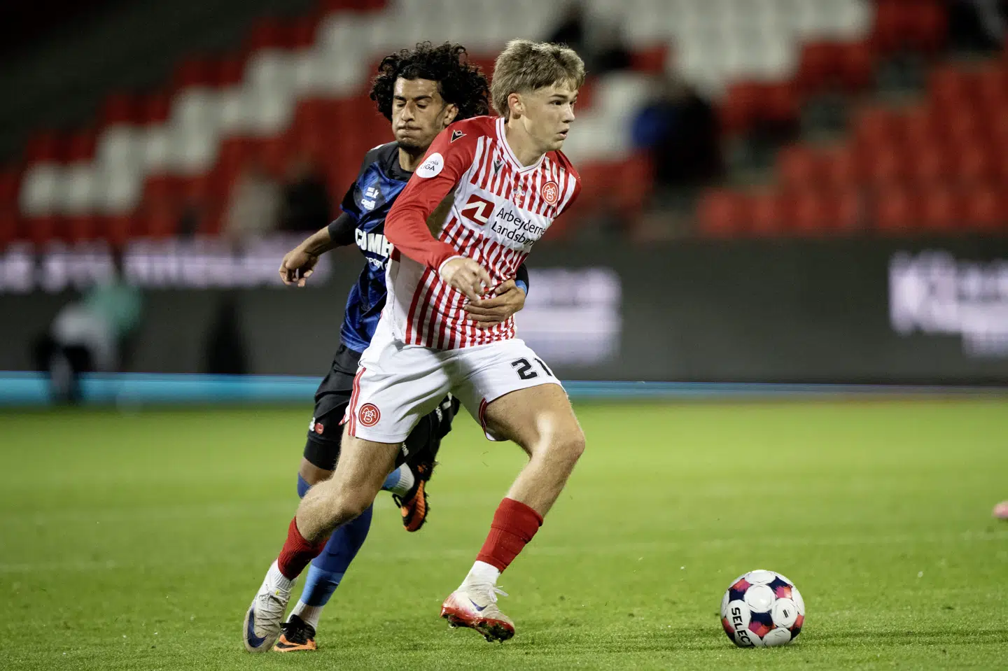 Mads Bomholt nåede 73 kampe for AaB efter debuten i 2023. (Arkivfoto).