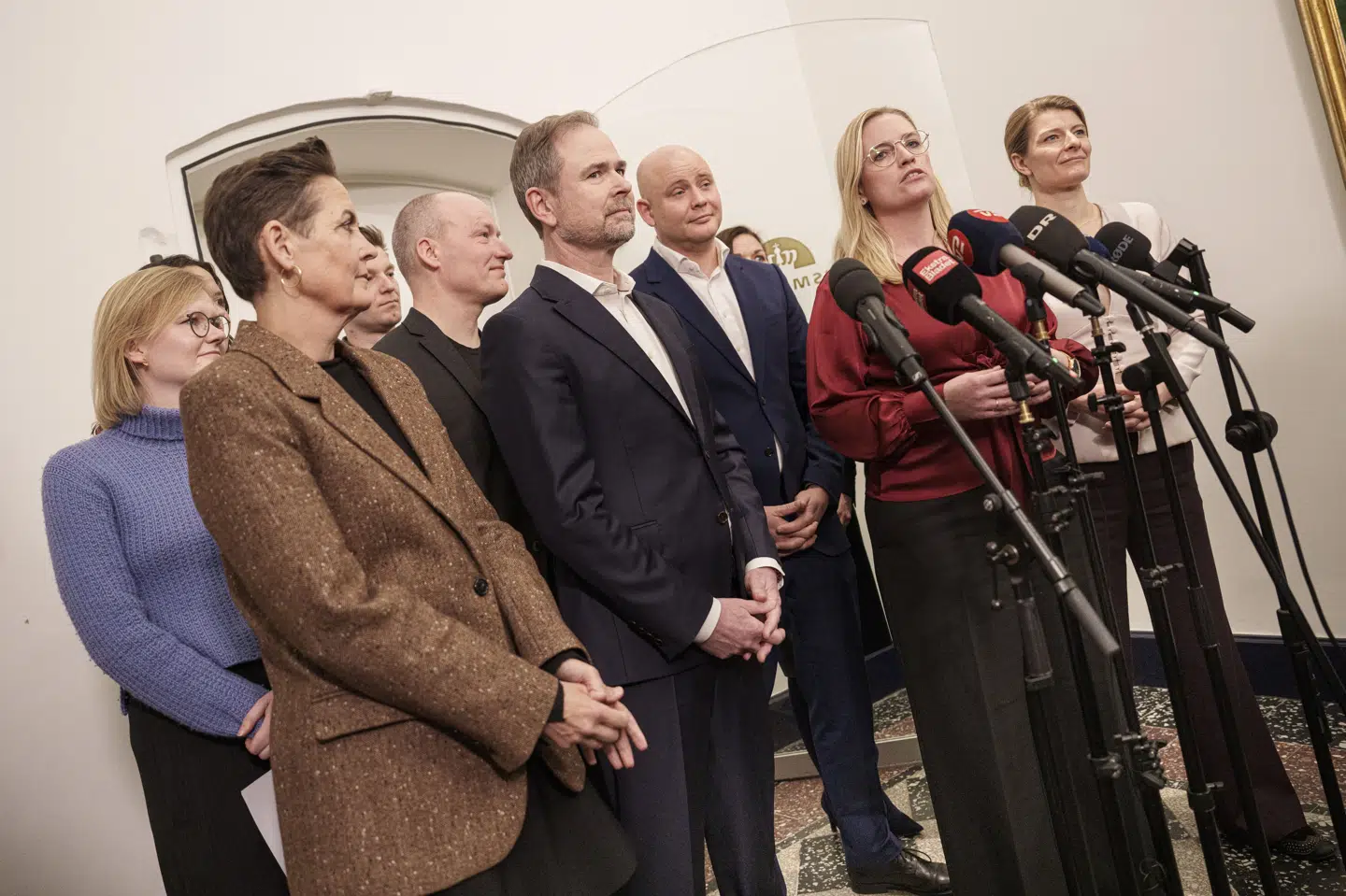 Et bredt flertal i Folketinget præsenterede 27. januar aftalen om den kommende fødevarecheck i Finansministeriet i København. (Arkivfoto).