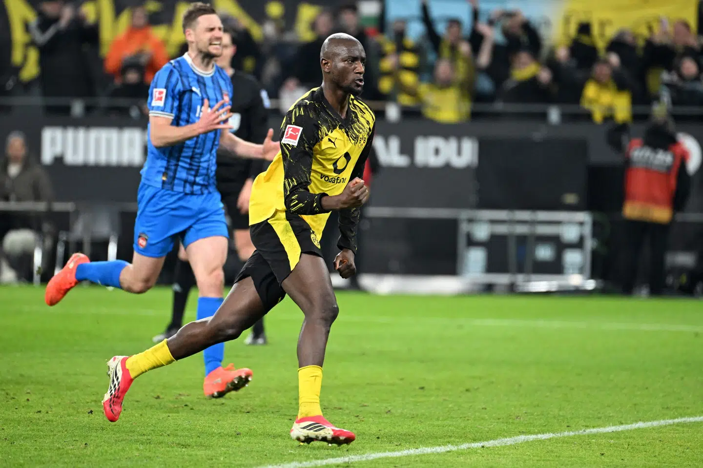 Serhou Guirassy scorede to gange for Dortmund mod Heidenheim.
