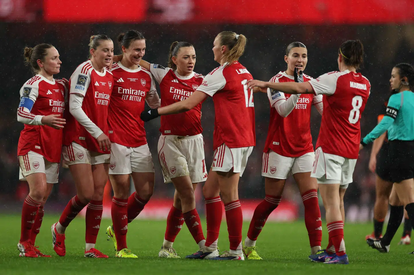Arsenals fodboldkvinder har vundet den første udgave af den globale turnering Women's Champions Cup.