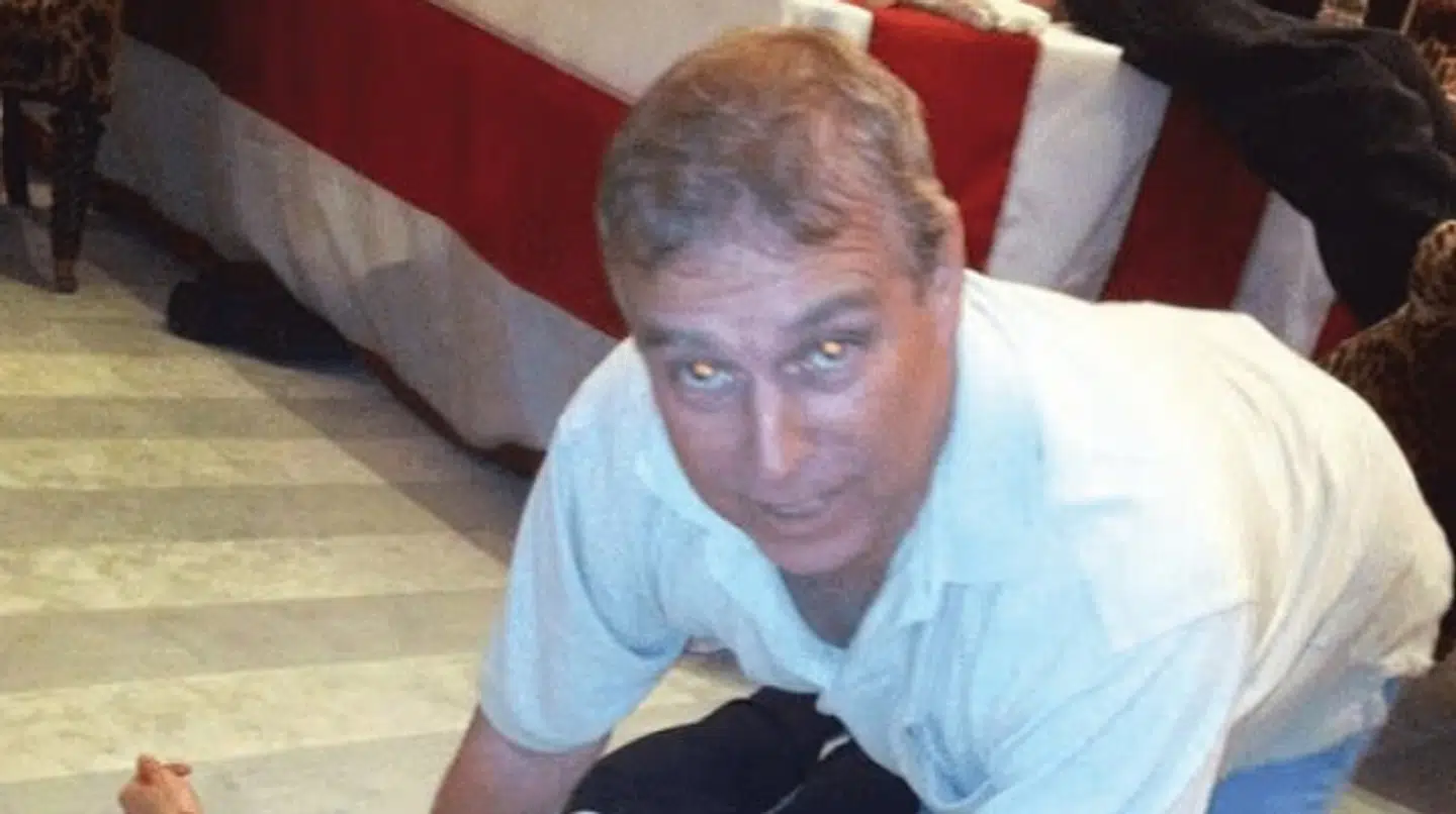 Dette billede af daværende prins Andrew dukkede op i de seneste Epstein-dokumenter, der blevet frigivet.