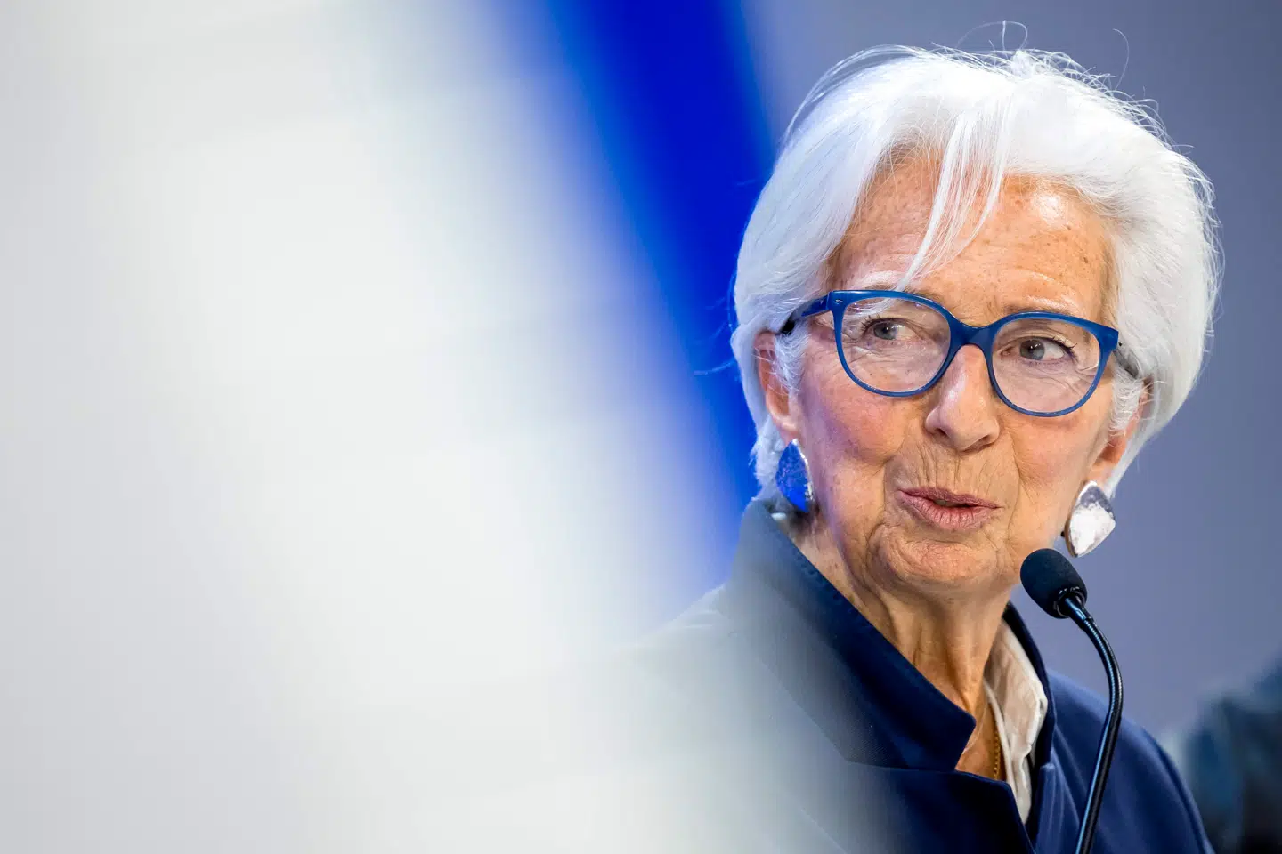Chefen for Den Europæiske Centralbank (ECB), Christine Lagarde, vil torsdag løfte sløret for centralbankens syn på udviklingen i inflationen. Der er ikke udsigt til renteændringer.