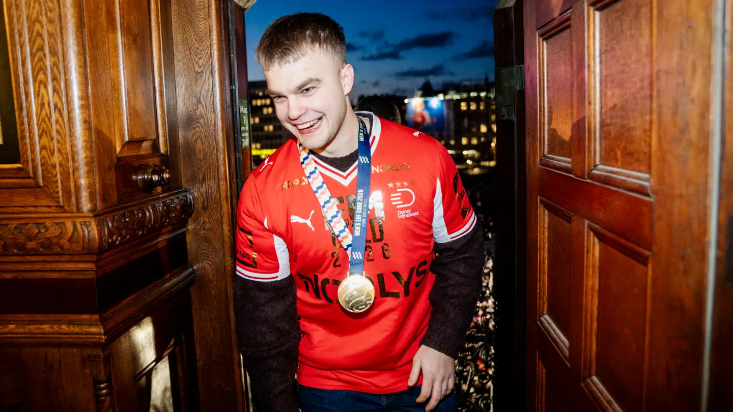 Mads Svanes første gang foran de fremmødte fans var »surrealistisk«.