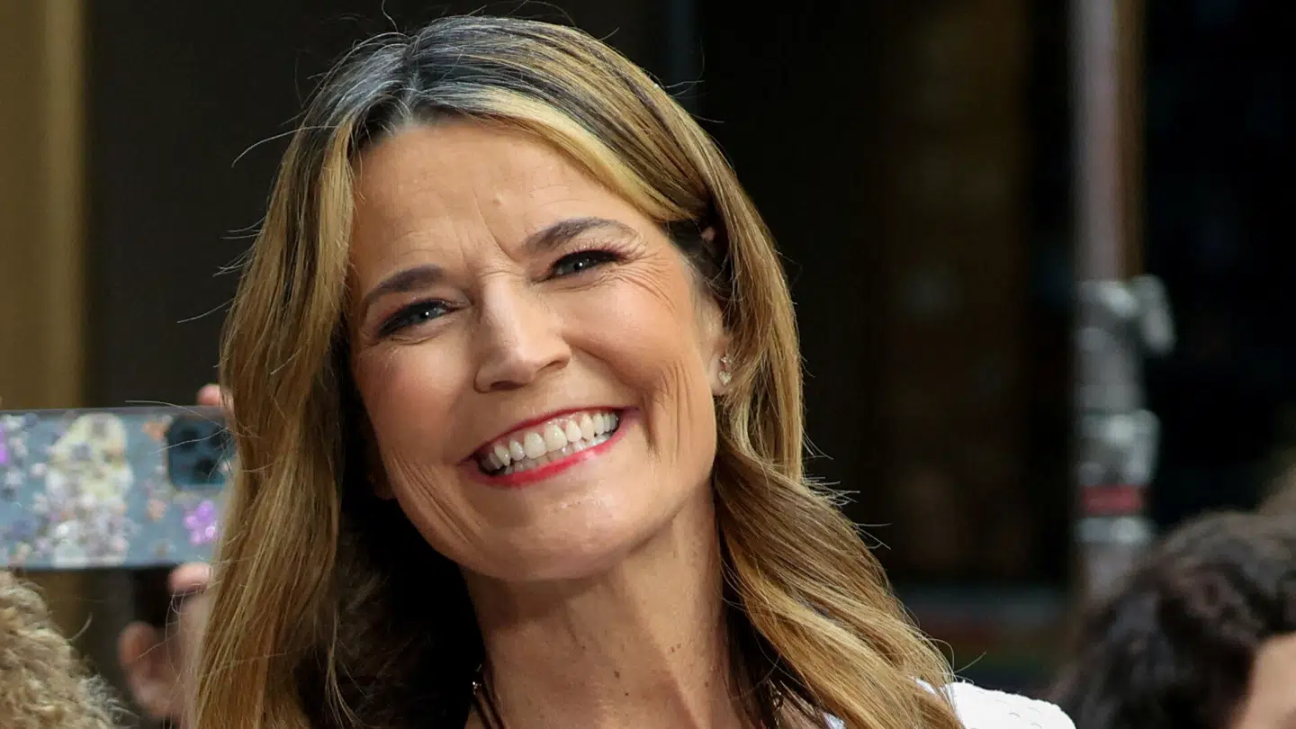 Tv-værten Savannah Guthrie er midt i et levende mareridt, for hendes mor er tilsyneladende blevet bortført.