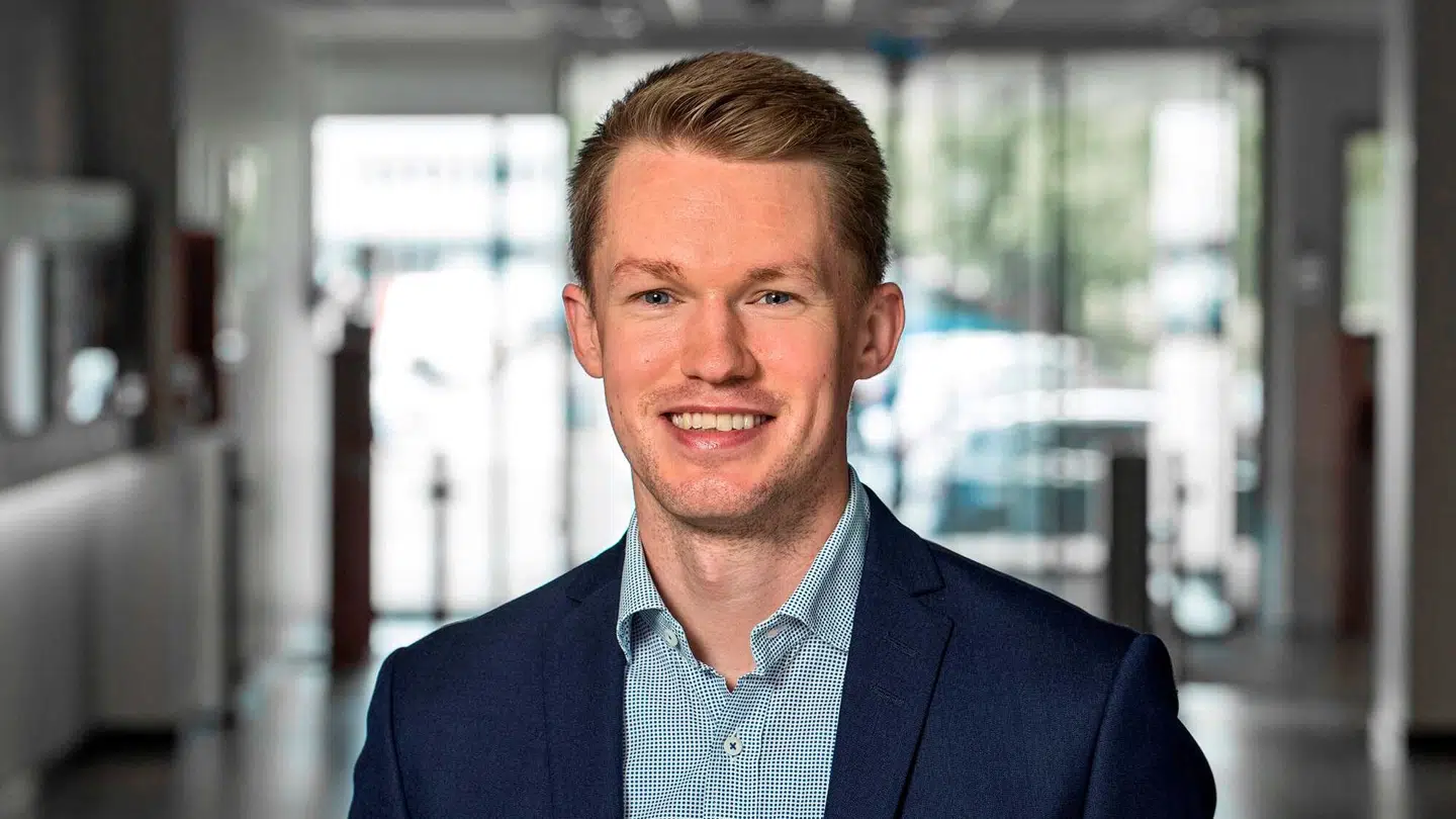 Michael Tilsted siger, han er glad for, at han er ude med nyheden om en butiksåbning.