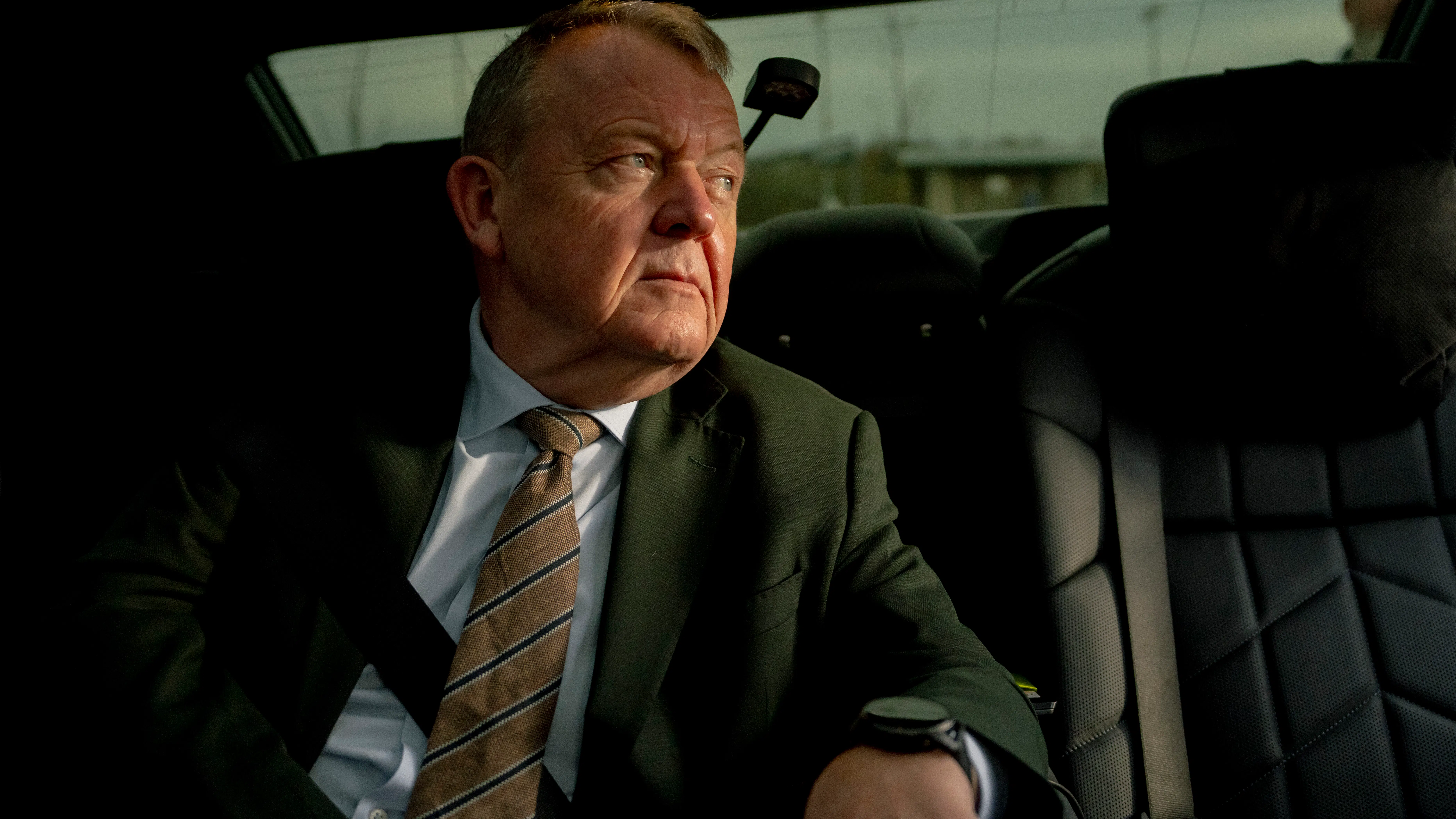 Løkke overrasker i ny måling - lægger sig i spidsen