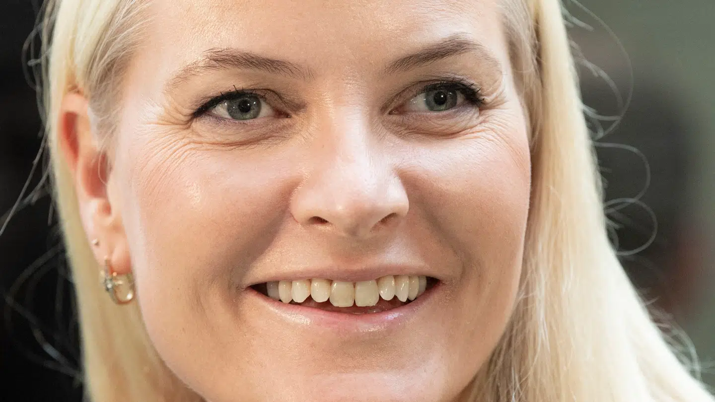 Under besøget i Oslo besøgte Jeffrey Epstein flere kendte nordmænd. Herunder kronprinsesse Mette-Marit.