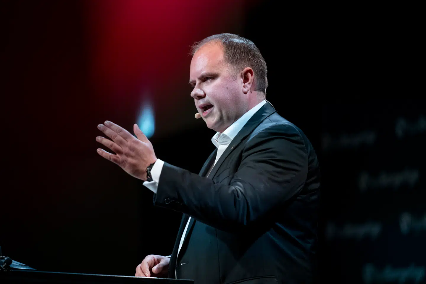 Martin Henriksen sad i Folketinget fra 2007 til 2019 som medlem af Dansk Folkeparti. I 2022 forlod han partiet, efter han tabte formandsvalget til Morten Messerschmidt. Senere meldte han sig ind i Nye Borgerlige og blev formand for partiet i 2024. I august sidste år meddelte han dog, at han ville forlade politik. Arkivfoto: Bo Amstrup/Ritzau Scanpix