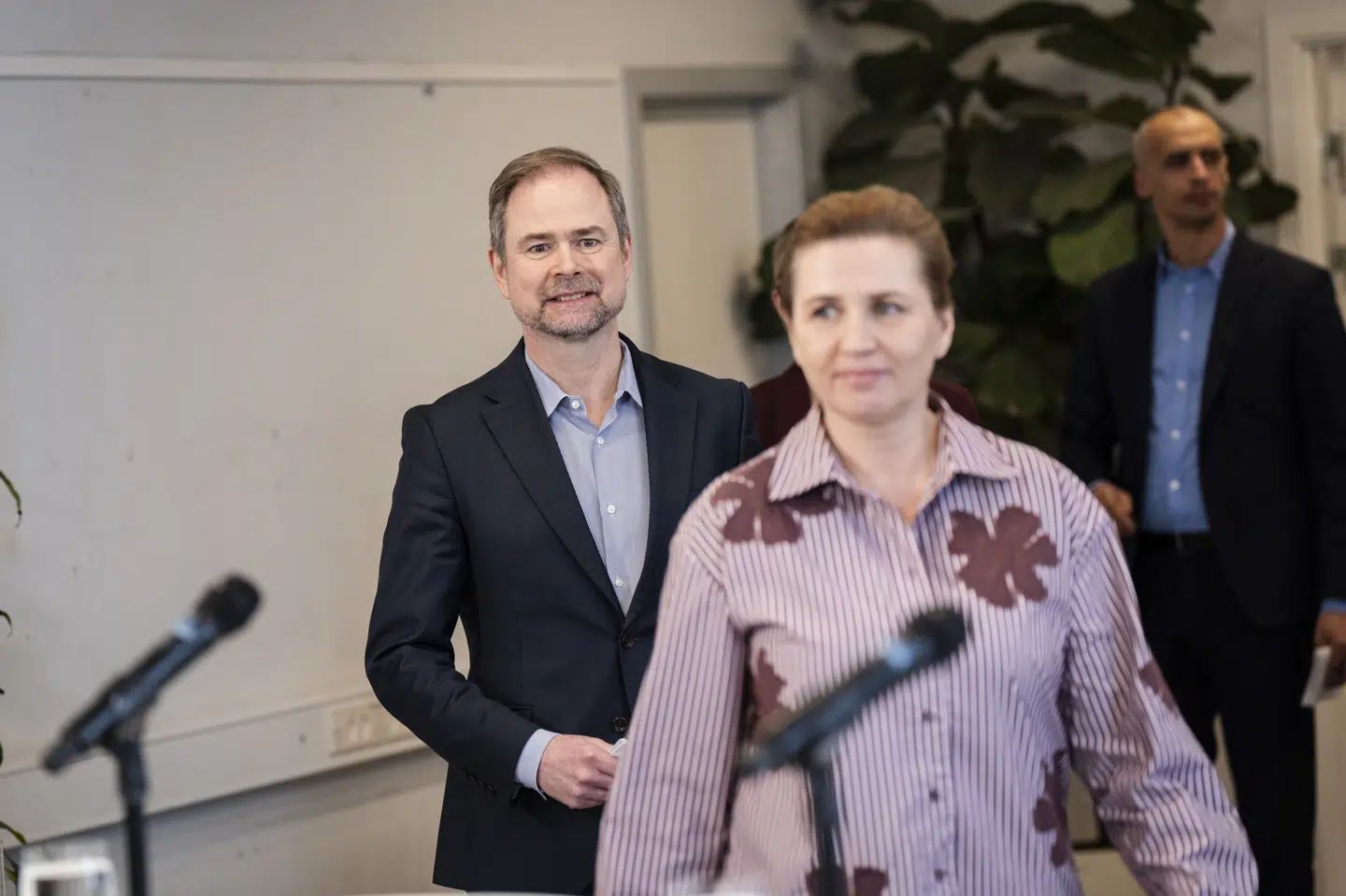 Statsminister Mette Frederiksen kan blive nødt til at opsige skoleforliget fra 2014, hvis hendes ide om en ny lilleskole skal realiseres.