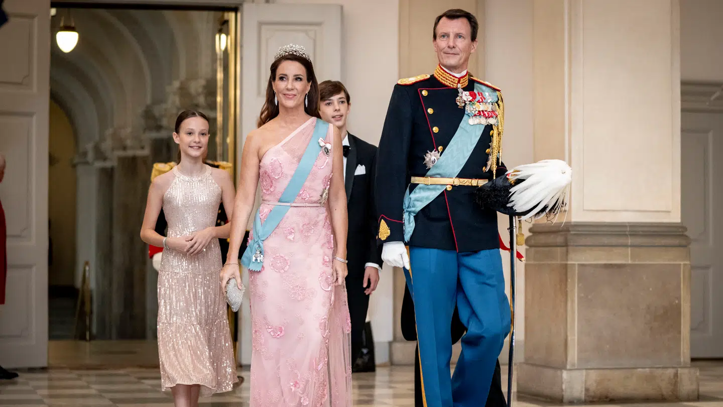 Ankomst til kronprins Christians fødselsdag i 2023.