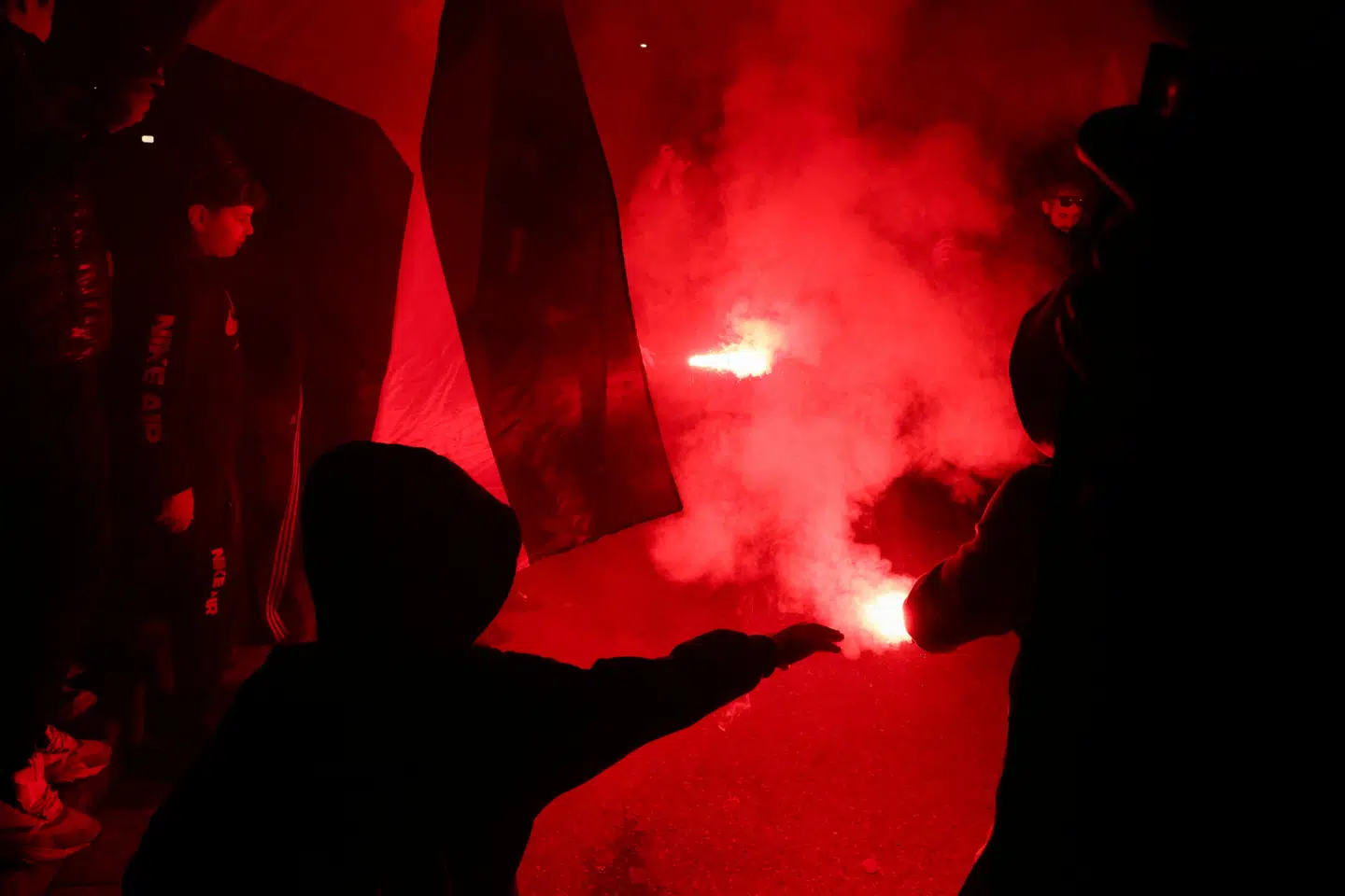 Senere fredag opstod der flere demonstrationer i Milano.