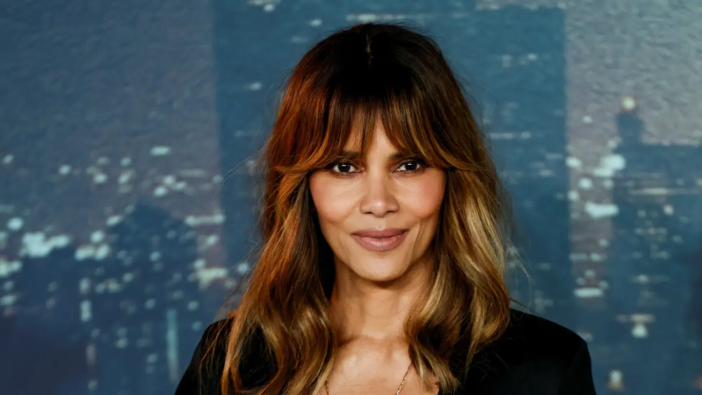 Rygterne om, hvorvidt Van Hunt har friet til Halle Berry, og om hun sagde ja, har floreret. (Arkivfoto)