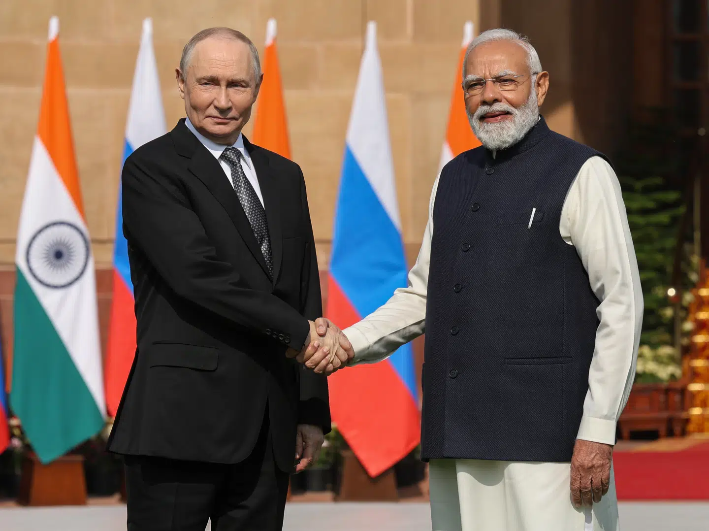 Ruslands præsident, Vladimir Putin, var i december i Indien for at mødes med premierminister, Narendra Modi. Her blev der blandt andet indgået en aftale om at forenkle processerne for indiske migrantarbejdere i Rusland.