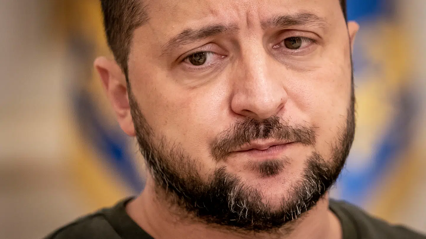 Ukraines præsident Volodymyr Zelenskyj er tilsyneladende ikke en del af forhandlingerne.