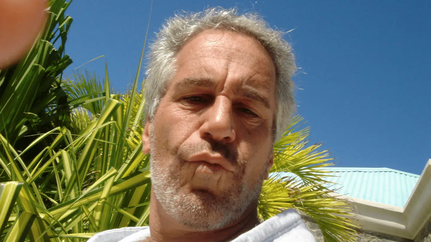 Hvornår døde Jeffrey Epstein? Officielt lyder det, at han blev fundet 10. august 2019. Men et nyt dokument synes at så tvivl om den forklaring.