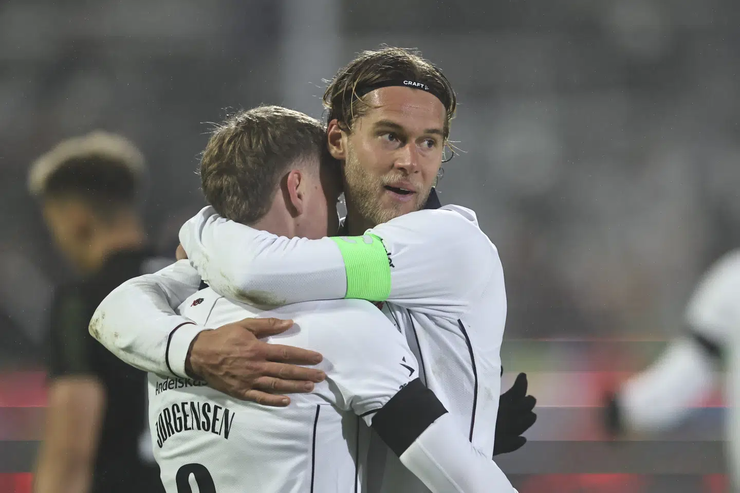 Det sluttede med AGF-jubel, men det holdt hårdt i hjemmekampen mod OB mandag aften.