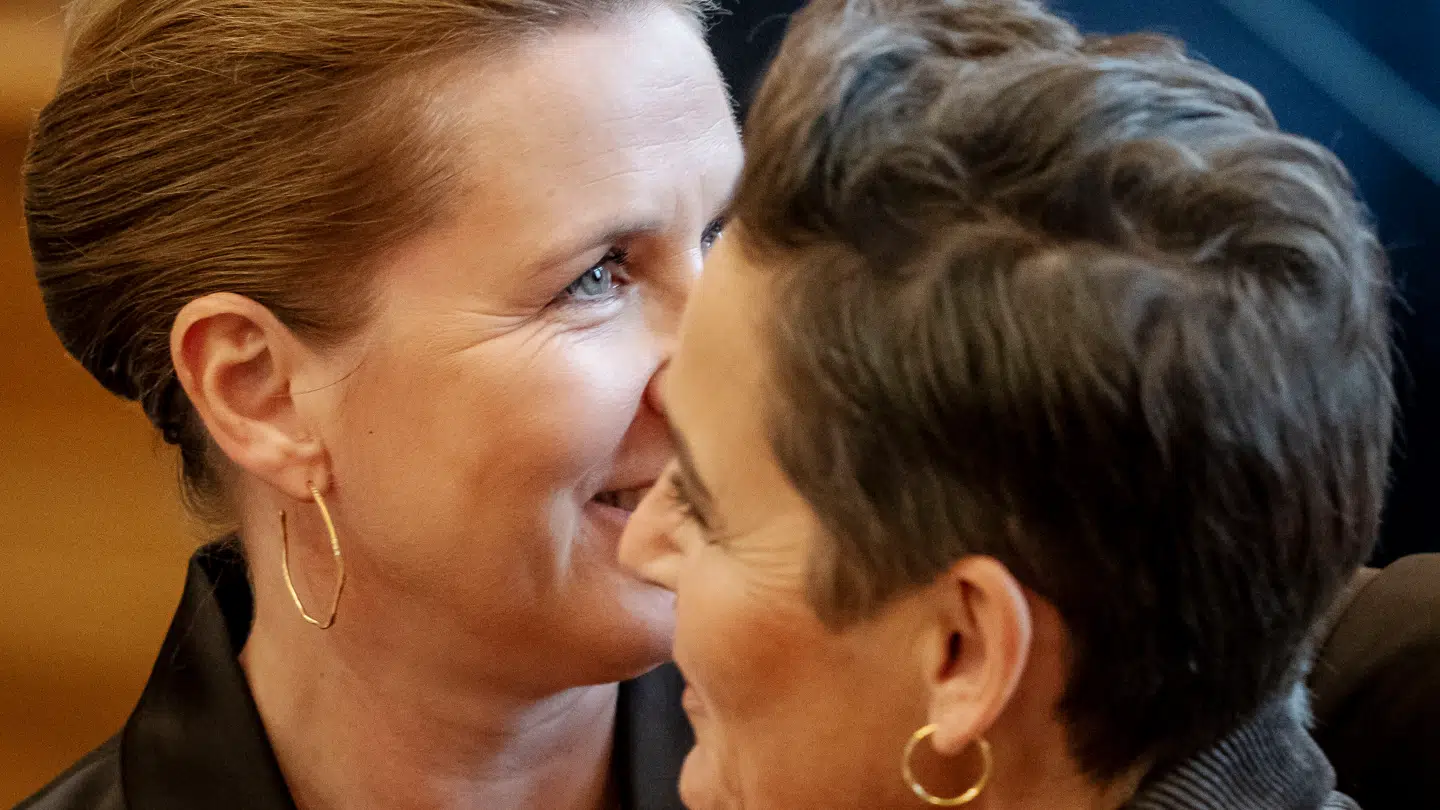 Det ligner, at både statsminister Mette Frederiksen (S) og Pia Olsen Dyhr (SF) gør klar til valgkamp.