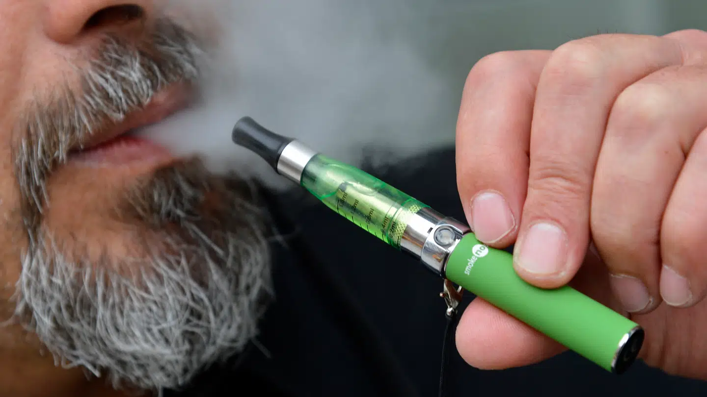 Nu slås det fast, at e-cigaretter ikke er bedre end andre cigaretter.