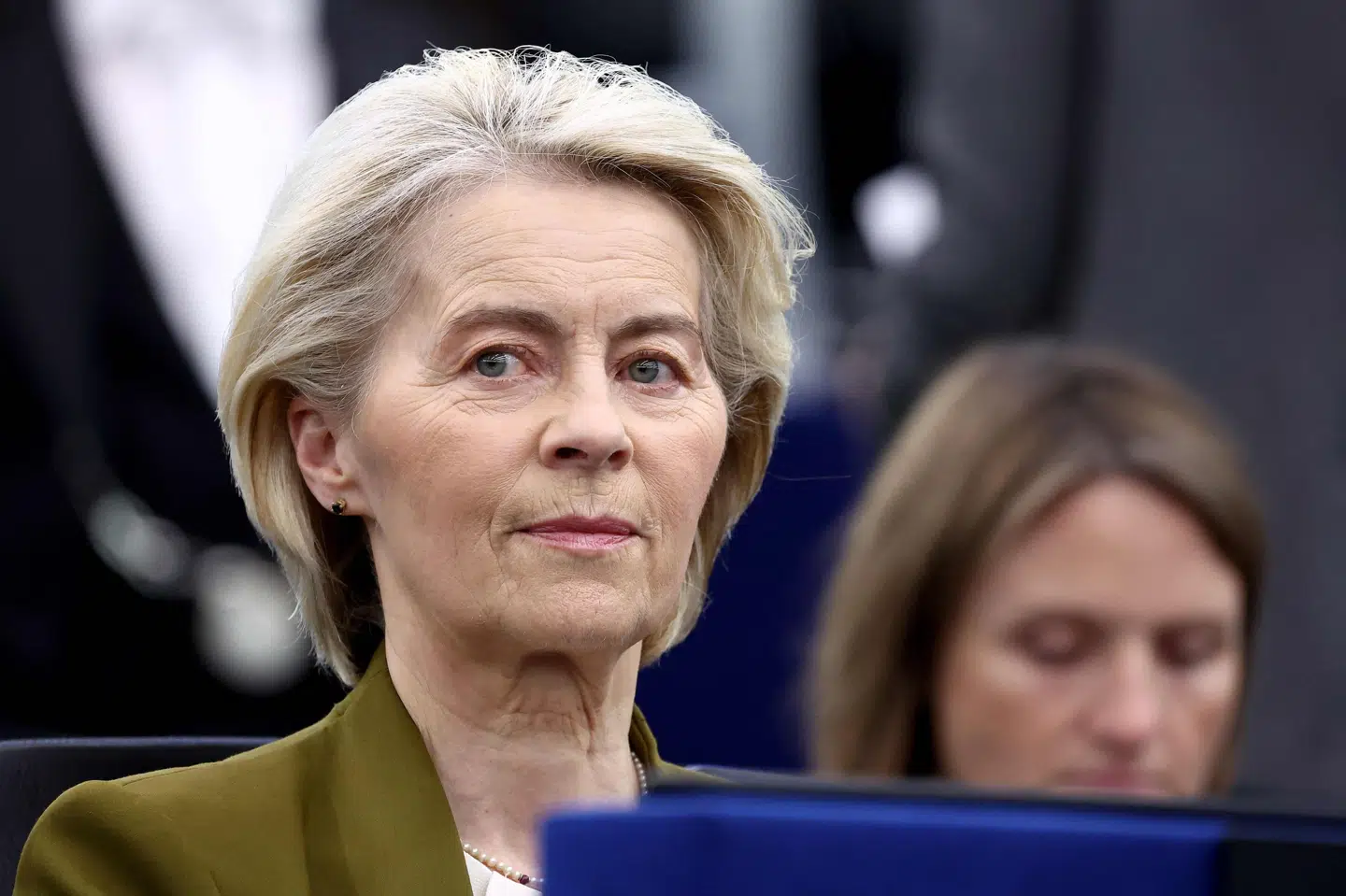EU-Kommissionens formand, Ursula von der Leyen, deltog onsdag i debat i EU-Parlamentet. Hun glæder sig over, at EU-Parlamentet onsdag godkendte et lån på 90 milliarder euro til Ukraine.