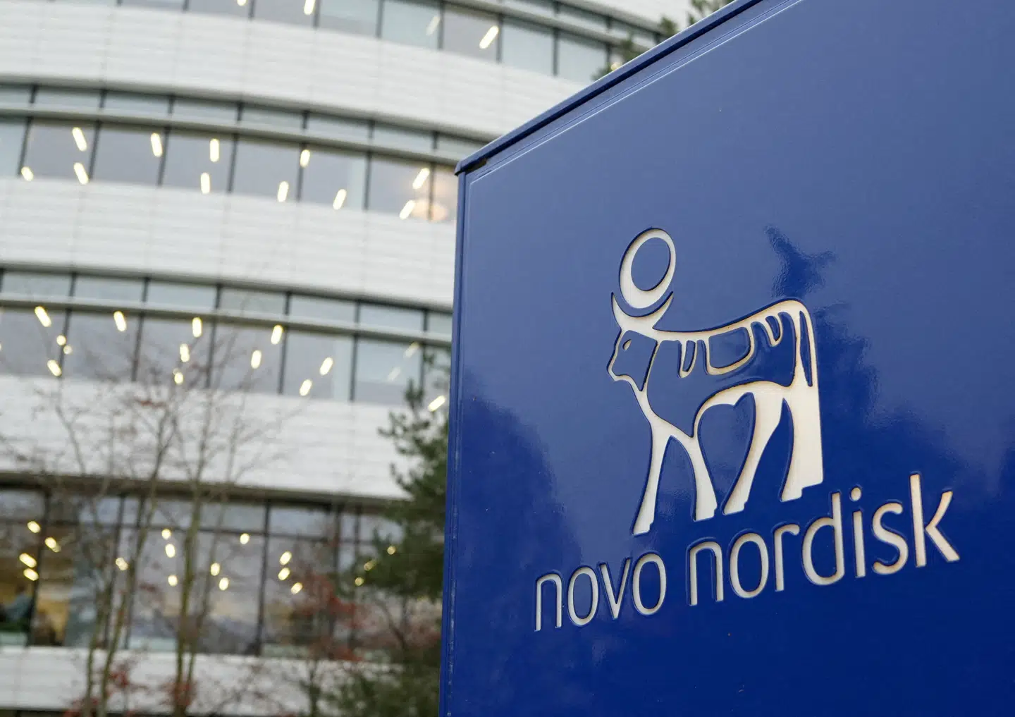 Novo Nordisk sløjfede sidste år sine diversitetsmål i USA. I år fulgte medicinalkæmpen op med en semantisk nedjustering af ønsket om kønsbalance i koncernen. De gik fra at være et »mål« til nu at være en »ambition«.